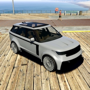 Peut inclure: Un SUV gris clair avec des détails noirs et un toit ouvrant panoramique est garé sur une jetée en bois. Le véhicule a des jantes argentées et se trouve près d'un plan d'eau avec une plage en arrière-plan.