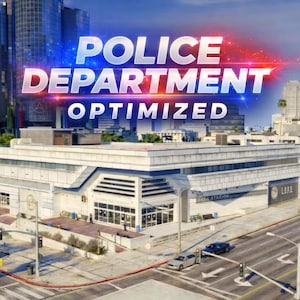 Op de afbeelding: Een exterieur van een modern politiebureau met de woorden "POLICE DEPARTMENT OPTIMIZED" in grote, oplichtende letters. De scène speelt zich af in een stad met hoge gebouwen en palmbomen.