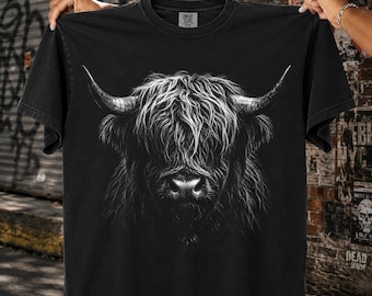 Highland Cow Portrait Halftone PNG Rustic Farmhouse Cattle Design Old school graphic tees | DTF Transfer | Digital Download