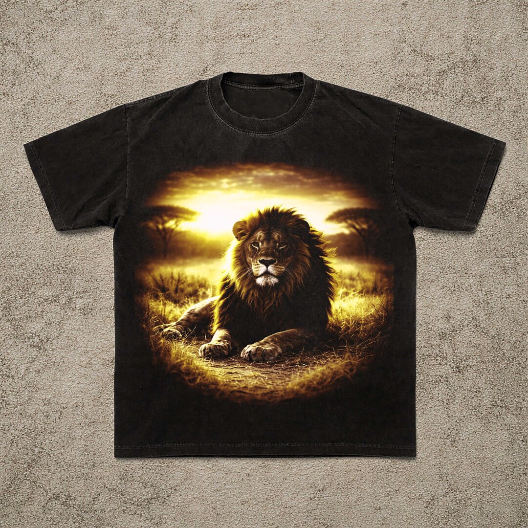 Majestic Lion Savannah Halftone PNG | Vintage Dark T-shirt Design | DTF ...