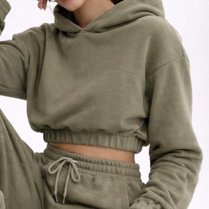 EBONY Cropped Oversized Hoodie Sewing Pattern (PDF Download) – Beginner Friendly image 3