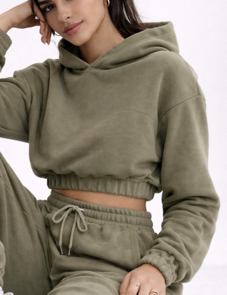 EBONY Cropped Oversized Hoodie Sewing Pattern (PDF Download) – Beginner Friendly image 3