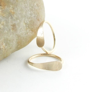 Boucles d'oreilles cartilage or 14 carats de calibre 18, anneaux Huggie en or martelé