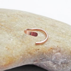 14K Rose Gold Filled Cartilage Hoop Earring, 20 Gauge Hammered End Hoop image 5