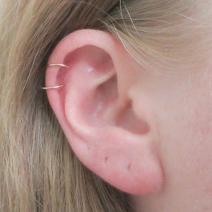 18 Gauge Hammered Gold Cartilage Earring, 14K Gold Fill Conch Hoop image 2