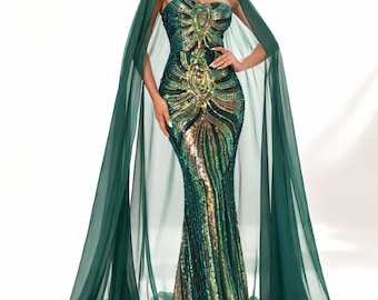 Emerald Grünes Pailletten-Meerjungfrau-Kleid, Trägerloses formelles Kleid mit Umhang