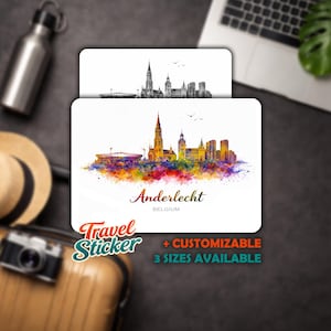 Puede incluir: Un letrero de madera hecho a mano con la palabra "Welcome" en una fuente juguetona. El letrero presenta un fondo blanco desgastado y un marco de madera teñida oscura. Un pequeño corazón decorativo está adjunto al letrero.