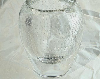 High Quality Heavy Crystal Vase With Controlled Bubble Technique - Etched Mark