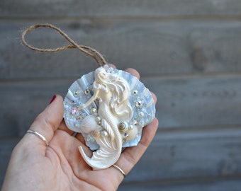 Seashell Mermaid Ornament, Christmas Tree Ornament, Coastal Christmas Tree, Holiday Beach Decor, Shell Ornament, Gift for Mermaid Lover.