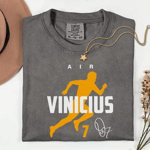 Comfort Colors® Air Vinicius #7 Soccer Player Tribute Graphic Tee, Brazil Football Star Signature Design, 2026 World Cup Fan Unisex T-Shirt image 13