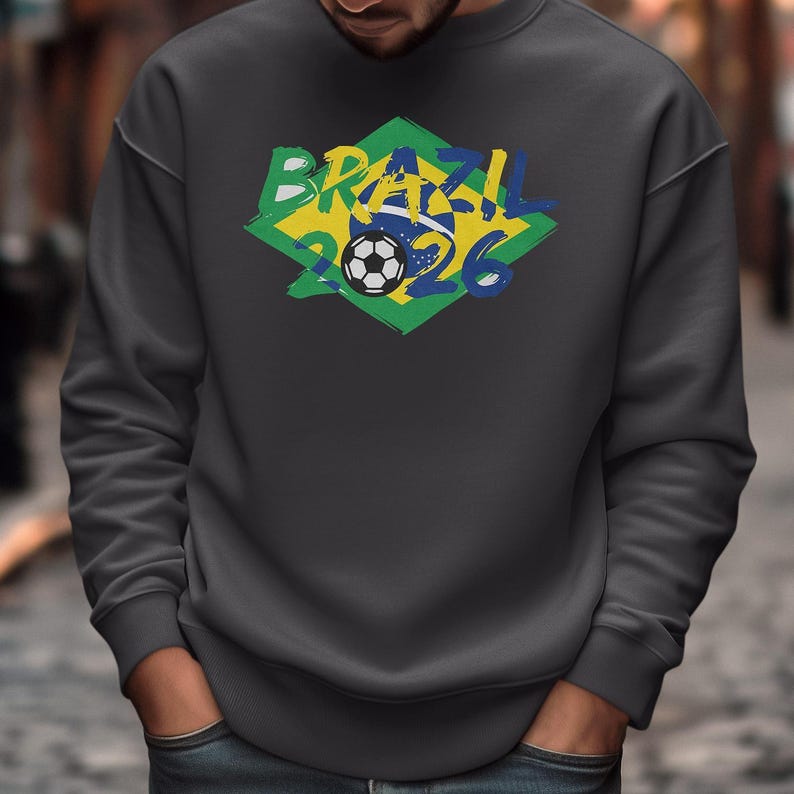 Drapeau du Brésil animé hommage pour les fans t-shirt graphique, design inspiré du tournoi du monde de football, cadeau de sport pour supporters de football T-shirt unisexe image 7