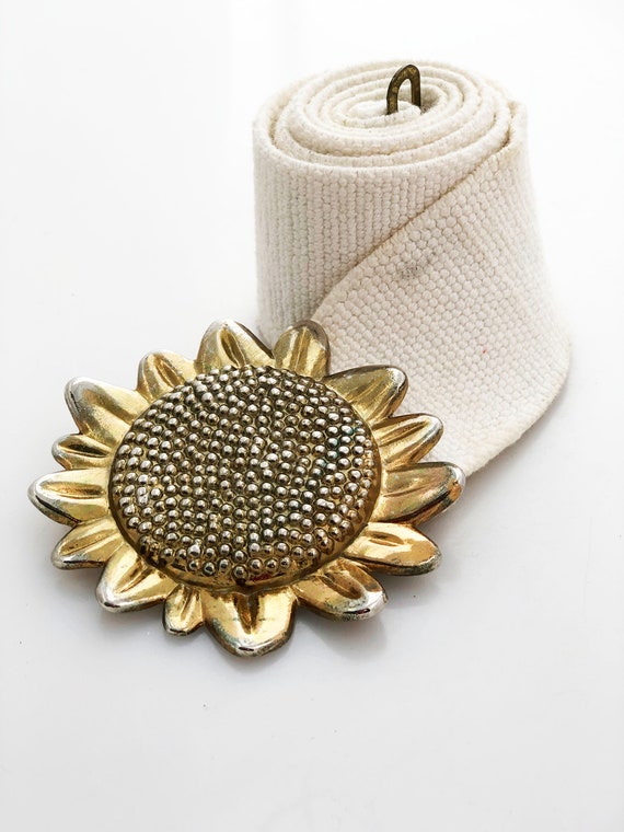 Statement Belt - Large Sunflower buckle stretchab… - image 2