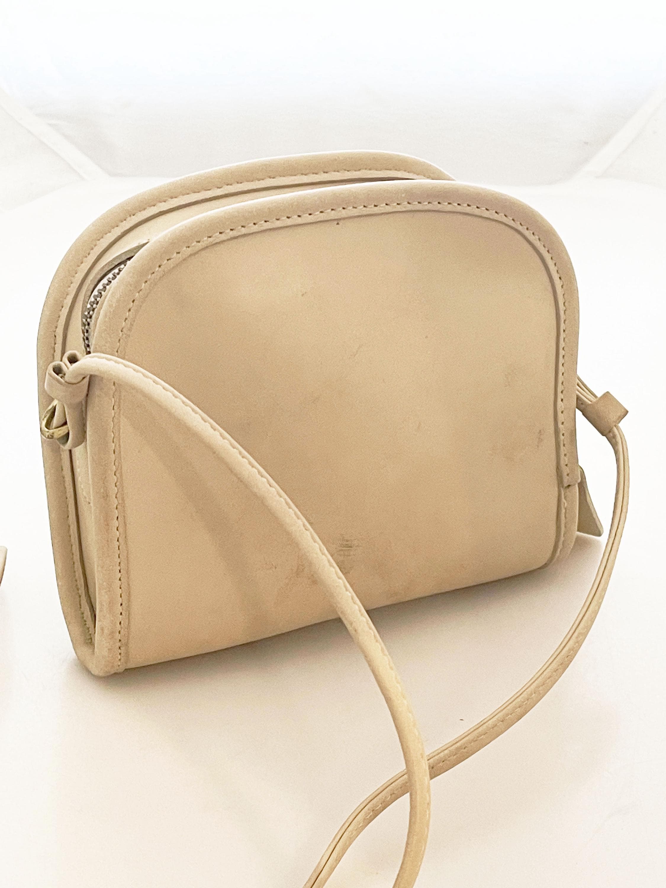 COACH – Bone Off-white Leather Small Travel Crossbody #9017