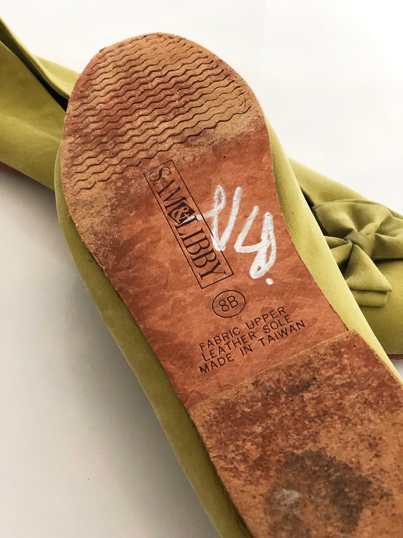 Vintage green linen bow flats leather sole size 8B made in Taiwan Sam /& Libby