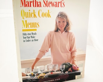 Cookbook- Vintage Martha Stewarts Quick Cook Menus 1988 hardcover with dust sleeve