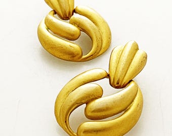 Vintage Doorknocker Earrings- Brushed Gold retro 90's medium large hanging post earrings