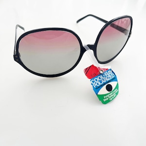 Vintage 1980’s Pink Striped Cool-Ray Sunglasses w/ Mirrored Lenses, Deadstock Pink Plastic Vintage Sunglasses for sale | eBay main image 4