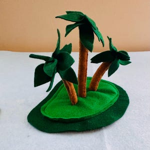 Felt Palm Trees, Small World Play accessories, Felt Playscapes add ons,