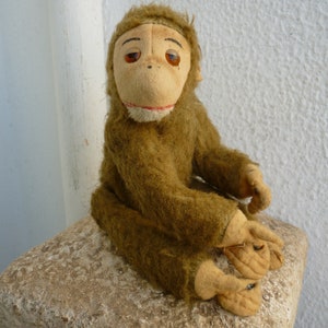 vintage, mohair aap of chimpansee, Duits, volledig geschijfd, versleten maar heel lief.
