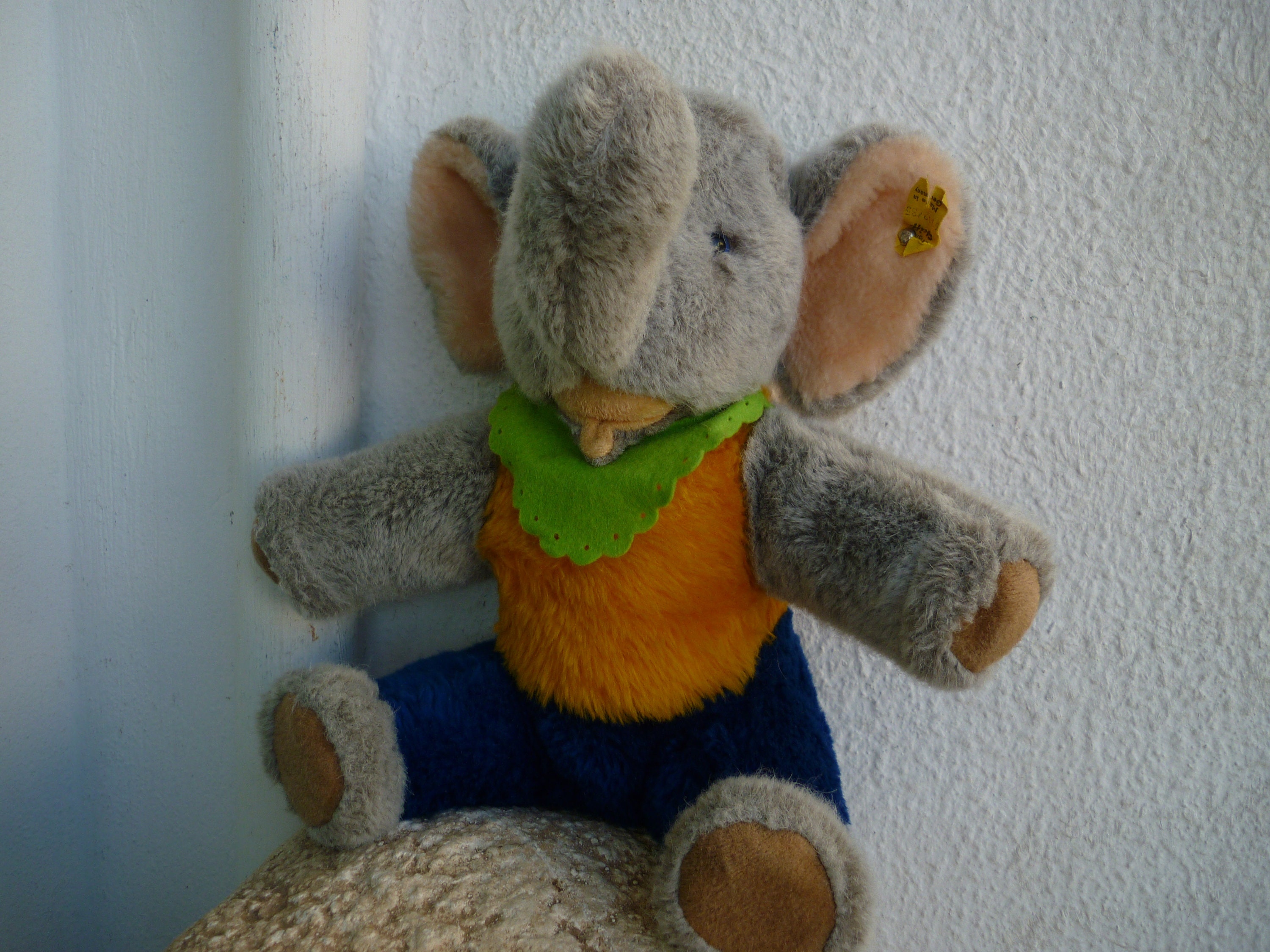 Vintage,1970's Steiff,plush,happy Elephant,blue Eyes,ear