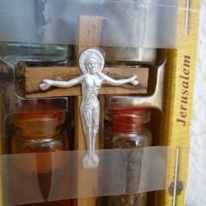 Vintage,Holy Land,Genuine olive wood cross,Holy soil,oil,water & Frankincense,souvenir,Jerusalem,Bethlehem,boxed set.