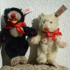 Little BLackey,Little Whitey,baby,Steiff teddy bears,Giengen Festival 2000.
