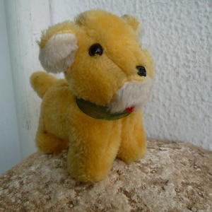 vintage,plush,tiger,cat,small,stuffed animal  4&#39;&#39; x 4&#39;&#39;