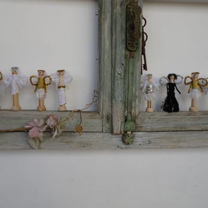 Lot of 10,vintage,wooden peg,Christmas fairy dolls,handmade,clothespin angels & 16 glitter pegs.