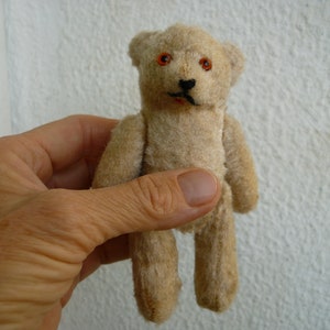 vintage,5&#39;&#39; miniature,German,mohair teddy bear,wire-jointed limbs,sewn nose.