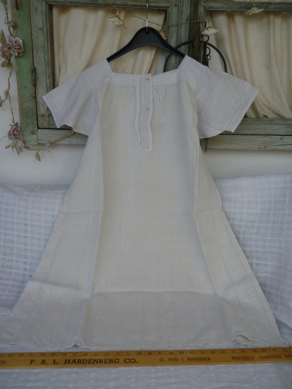 antique,French,ladies,monogrammed gown MW,linen,fl