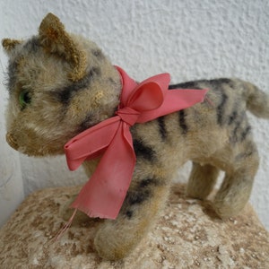 vintage,US zone,Steiff kitten,tabby cat,stuffed kitty,green,glass eyes,sewn nose,mohair,no id&#39;s