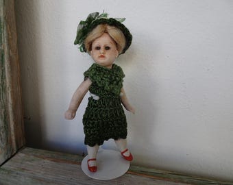 poupée ancienne porcelaine mignonnette 19 eme