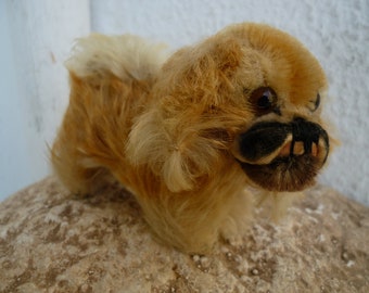 vintage,plush,Steiff Pekingese,Peky,vintage stuffed dog,small,puppy,swivel head,glass eyes.No id's