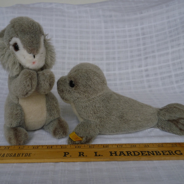 Pair of vintage,Steiff,plush toys,1178/14 robby,baby seal & plush Sonny bunny rabbit with buttons.