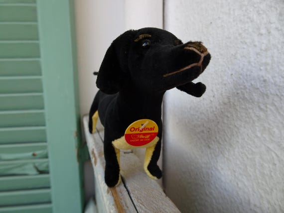 Steiff,uberdax,velvet Daschund Dog,1904 Replica,blank Button,chest