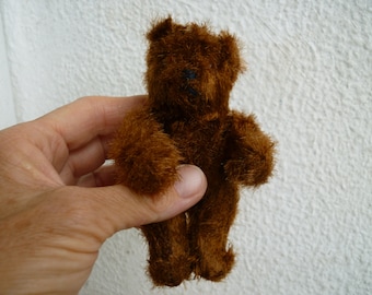 Vintage, 12 cm. 1950-tals tysk, sidenplysch, trådskarvad, pinne, nallebjörn.