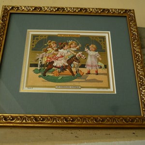 Le Concours Hippique,Au Bon Marche,antico,incorniciato,stampa Chromolith francese,pubblicazione,scheda commerciale,pubblicità.Lo spettacolo equestre.