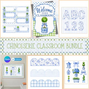 Peut inclure: Un ensemble de décoration de classe numérique avec des motifs chinoiserie bleu et blanc, comprenant des étiquettes, un panneau de bienvenue, des lettres et chiffres, des bordures festonnées et des illustrations florales et topiaires.