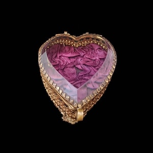 Antique HEART JEWELLERY CASKET, French Ormolu, Purple Silk & Glass Ring Display Case, Chateau Boudoir Token of Love