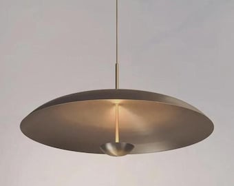 Lámpara de araña Sputnik de latón de mediados de siglo: Lámpara colgante italiana moderna de 6 luces con diseño de estrella para comedor y recibidor.
