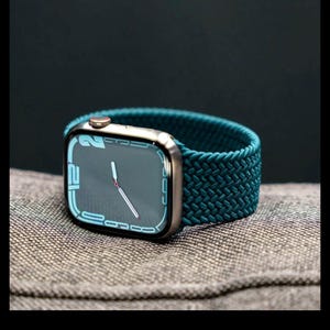 Nylon Solo Loop Uhrenarmband für Apple Watch Ultra | Geflochtenes Uhrenarmband Kompatibel mit allen Apple Uhrenserien | BUY 2 GET 1 GRATIS