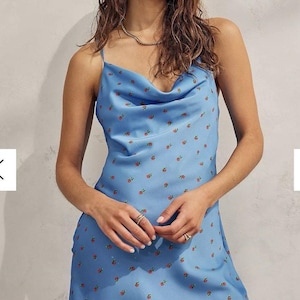 Blaues Kleid Urban Outfitters Kirschen Größe M Sommer Slip für jeden Anlass Bild 1