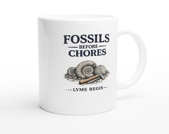 Fossilien vor der Arbeit Lyme Regis Mug - Keramik Kaffeetasse für Fossilienjäger