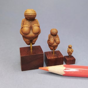 Venus of Willendorf miniature  paleolithic statue Goddess  mother of earth for dollhouses 1/4  1/6  1/12 scale by D. Zalvez