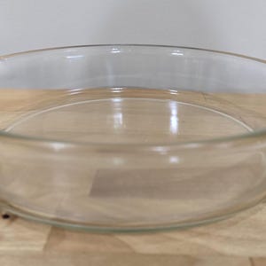Vintage Pyrex #221 9&quot; Clear Glass Round Cake Pan Baking Casserole Dish - Old Stamp