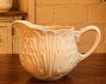 Vintage Lenox Spezielle Ivory Milchkännchen | Geprägtes Blumenmilchkännchen | Hergestellt in den USA