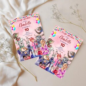 Puede incluir: Dos invitaciones de cumplea&ntilde;os rectangulares con fondo de acuarela rosa y personajes de Zootopia. El texto dice: Zootific adventure, Charlotte is turning 3, 10 July, at five o'clock, 123 any where st any city, st 12345, RSVP 123 456 7890.