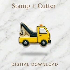 Puede incluir: Cortador de galletas con forma de camión de remolque amarillo con detalles en blanco y negro. La imagen incluye el texto "Stamp + Cutter" y "DIGITAL DOWNLOAD". El camión de remolque tiene un gancho y una luz en la parte superior.