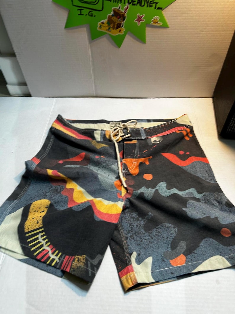 Deus Ex Machina Custom Boardshorts Herren Surf Canggu Bild 4