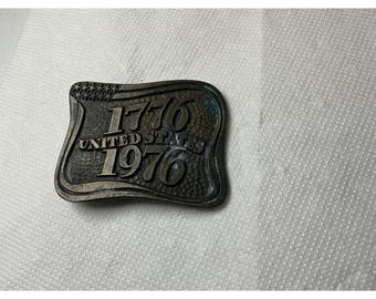 ヴィンテージ 1776-1976 アメリカ合衆国建国200周年記念ベルトバックル 愛国的な国旗 ブロンズ製